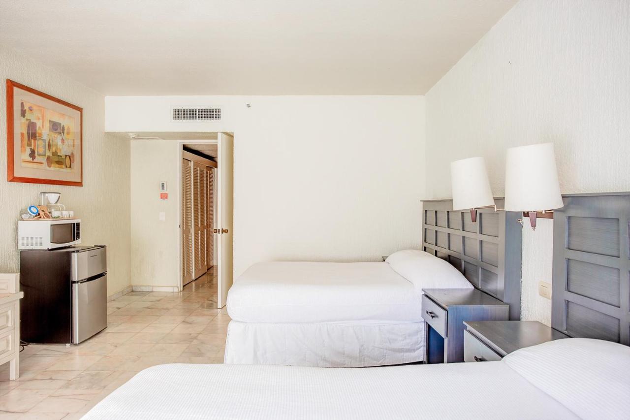 Condos In Prime Cancun Location Plus 3 Pools Ngoại thất bức ảnh